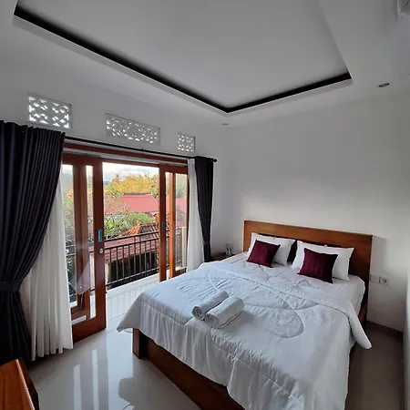 Bintang Family Homestay